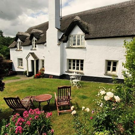 Brook Farmhouse Tedburn Bagian luar foto