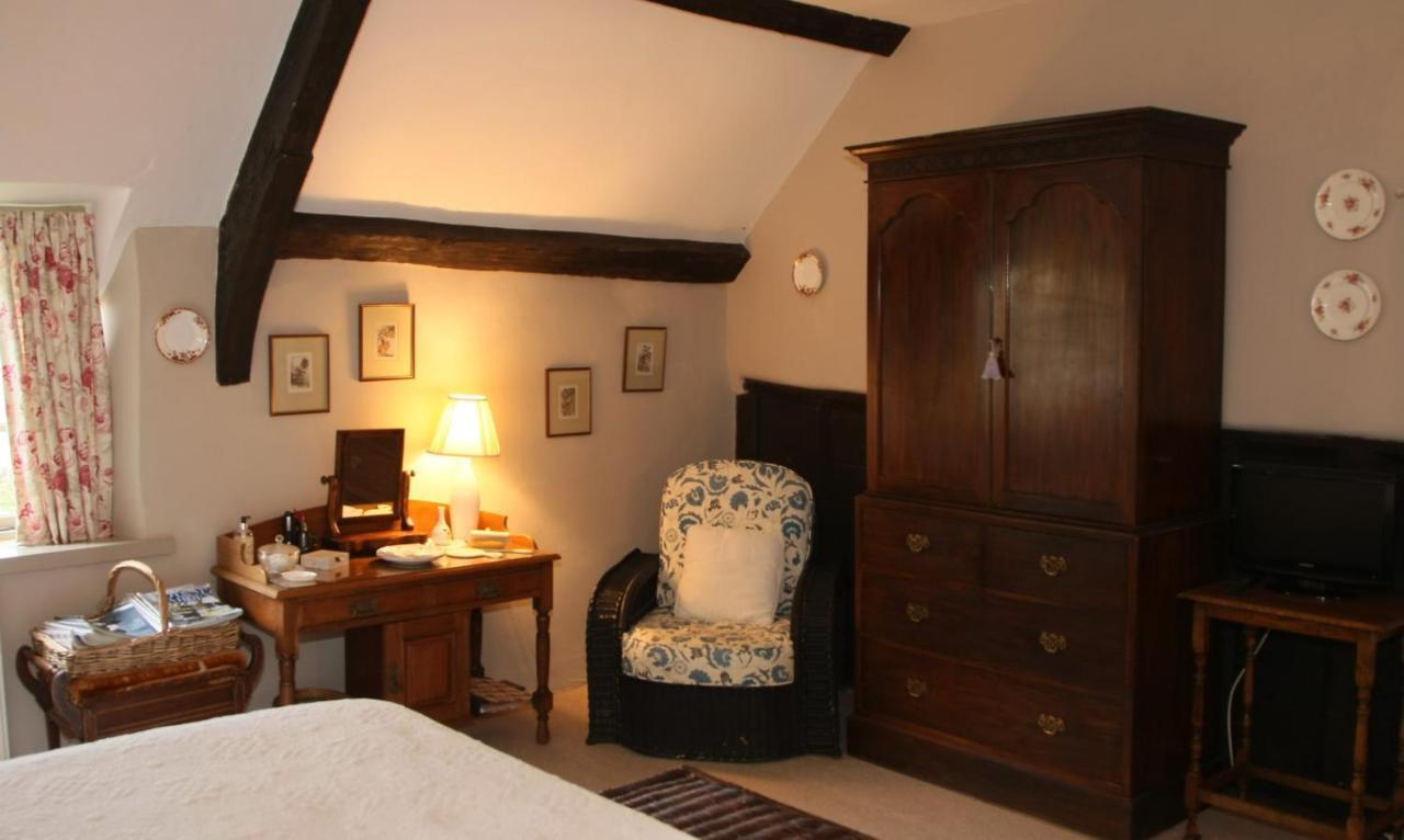 Brook Farmhouse Tedburn Bagian luar foto
